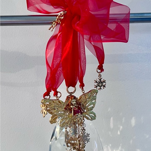 Kirk’s Folly Large Crystal Ornament - Picture 4 of 4